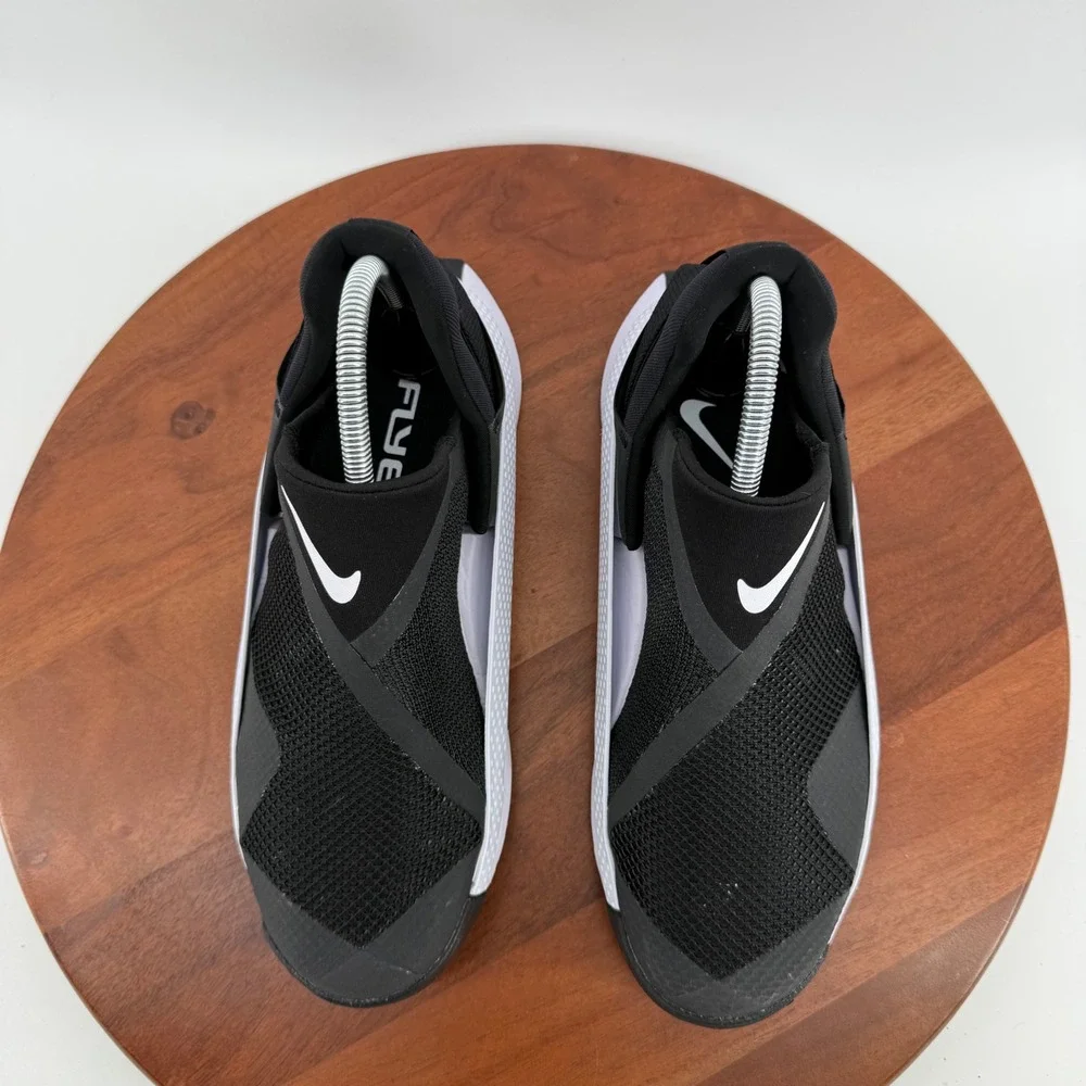 Nike Go FlyEase Sneakers Womens Black White‎ Hands Free Slip On DR5540-002 8.5